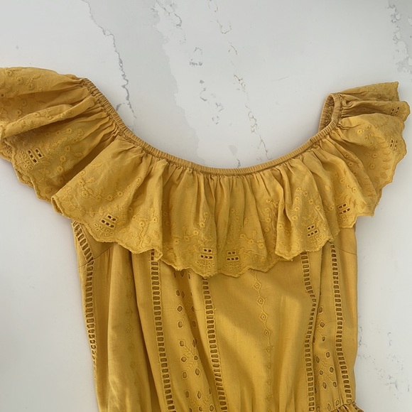 Zara Yellow off the shoulder dress - Picture 3 of 4